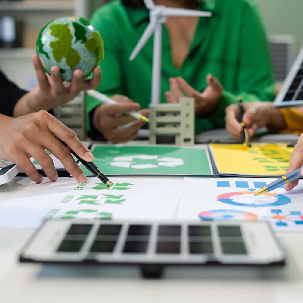 Businessman Team Using Computer On Co2 Emission Re 2024 12 19 20 07 33 Utc